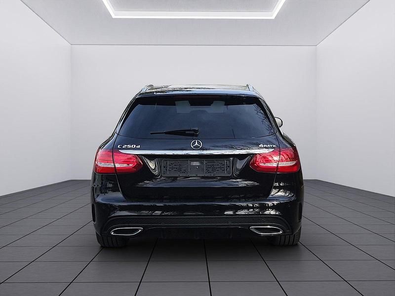 Gebraucht Mercedes C250 Avantgarde 204 PS (150 kW) 2017 Kombi