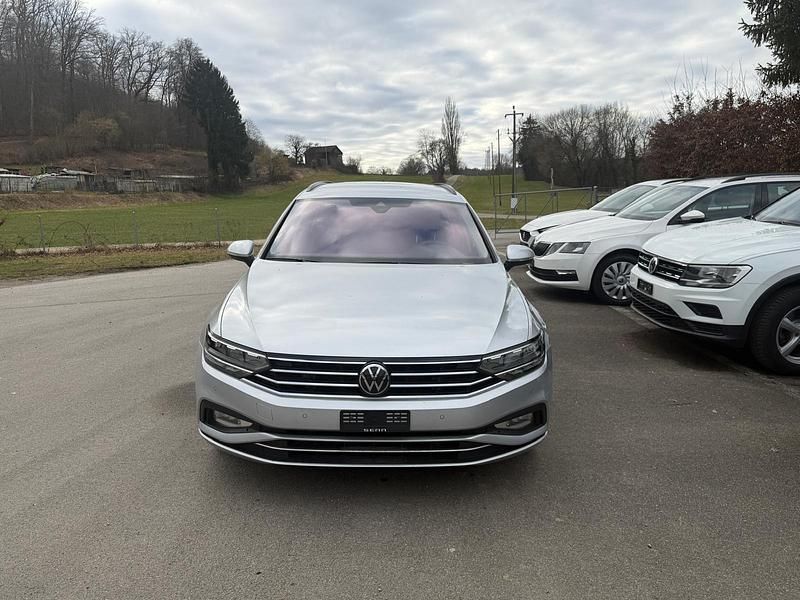 Gebraucht VW Passat Business 200 PS (147 kW) 2020