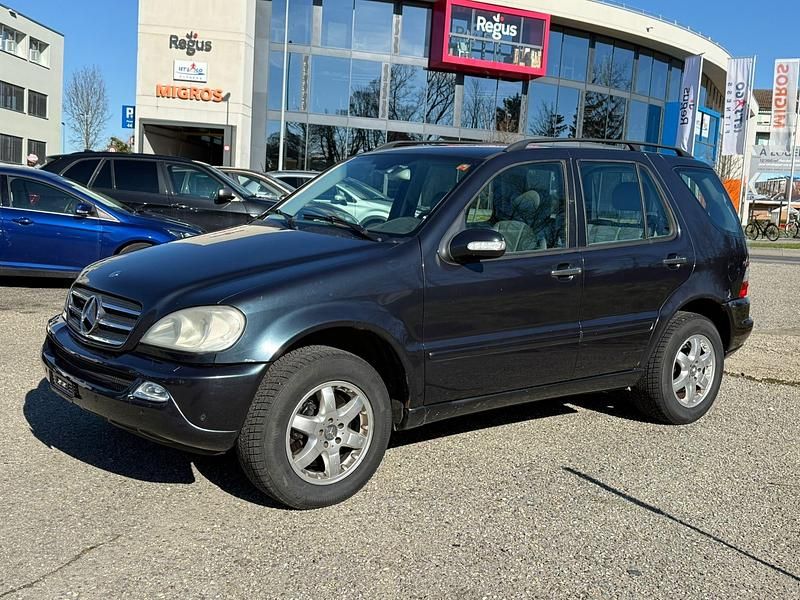 Gebraucht Mercedes ML400 250 PS (183 kW) 2002 SUV