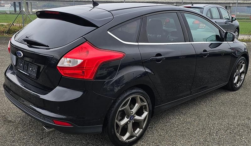 Gebraucht Ford Focus Titanium 182 PS (133 kW) 2012