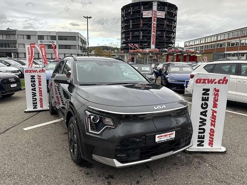 Gray Neu 2025 Kia e-Niro Advance SUV | CHF 27’500 (Fairer Preis) - Bild 1/4