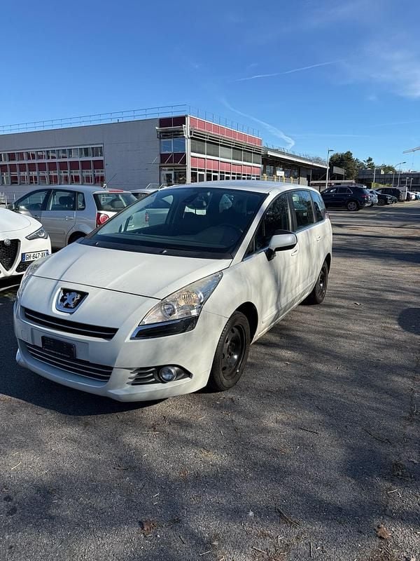 Gebraucht Peugeot 5008 Sport 156 PS (114 kW) 2011 Van / Kleinbus