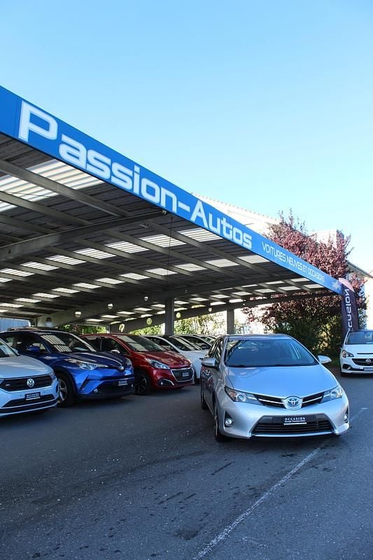 Gebraucht 2013 Toyota Auris Hybrid Limousine | CHF 9’700 - Bild 1/4