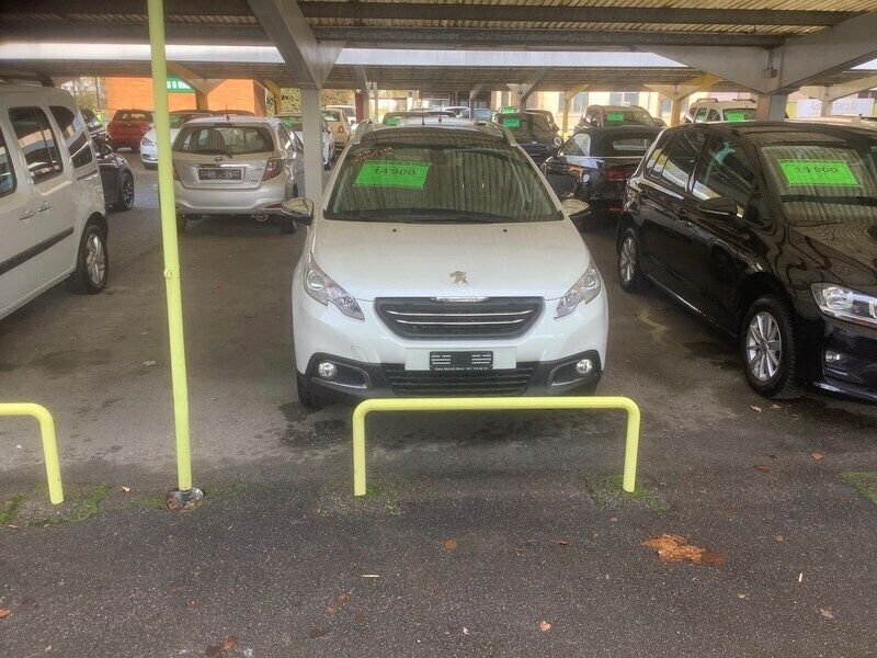 Gebraucht 2015 Peugeot 2008 Allure SUV | CHF 14’900 - Bild 1/4