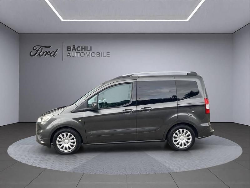 Gebraucht Ford Tourneo Titanium 100 PS (73 kW) 2019 Kombi