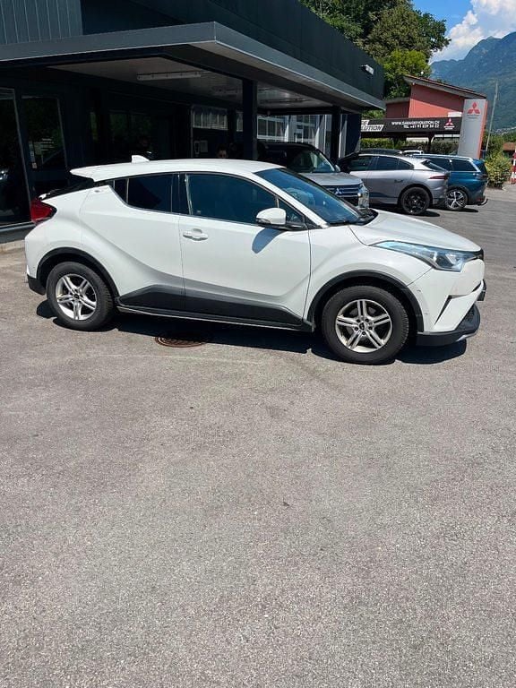 Gebraucht Toyota C-HR Premium 130 PS (95 kW) 2018 SUV
