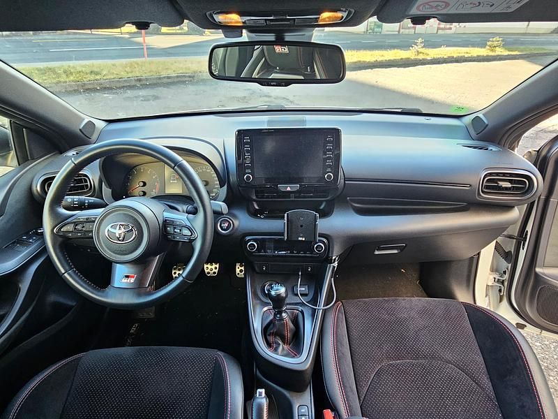 Gebraucht Toyota Yaris Sport 261 PS (191 kW) 2021 Kleinwagen