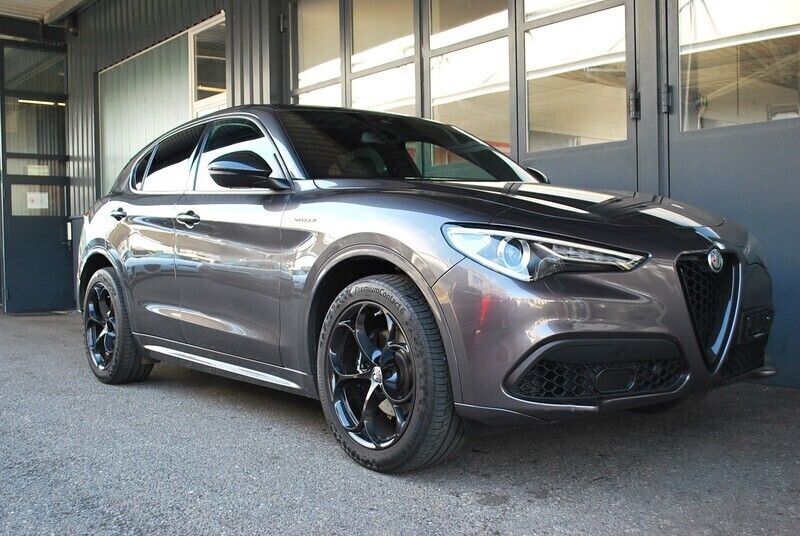 Gebraucht 2021 Alfa Romeo Stelvio Veloce SUV | CHF 34’900 (Etwas zu teuer) - Bild 1/4