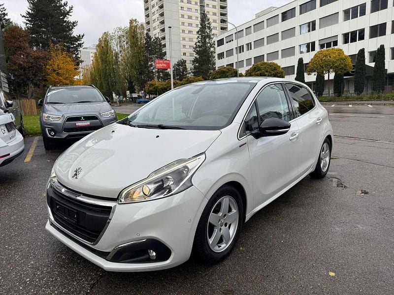 Gebraucht 2016 Peugeot 208 GT-line Kleinwagen | CHF 5’200 (Fairer Preis) - Bild 1/4