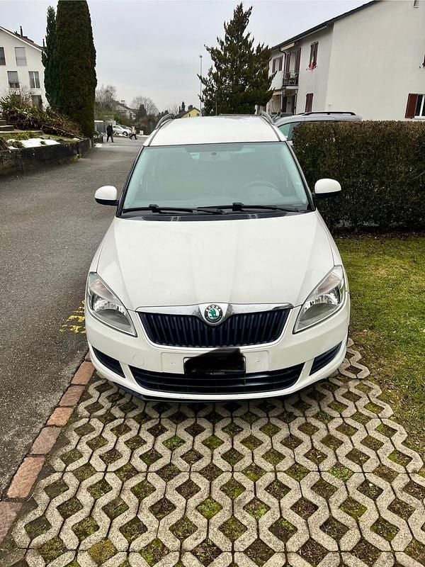 Gebraucht Skoda Roomster Family 105 PS (77 kW) 2011 Van / Kleinbus