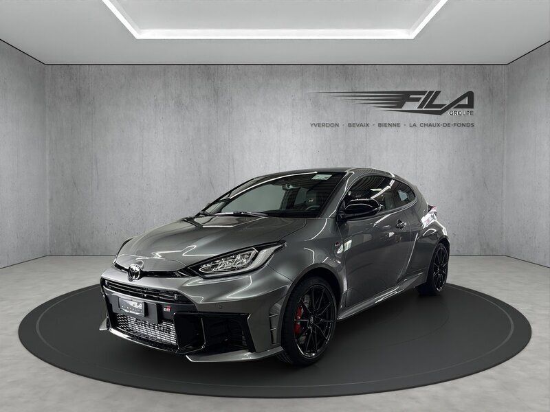 Neu 2025 Toyota Yaris Hybrid Sport SUV | CHF 55’149 - Bild 1/4