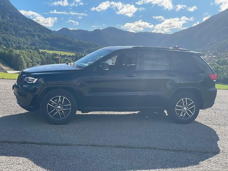 Gebraucht Jeep Grand Cherokee Limited 250 PS (183 kW) 2017 SUV