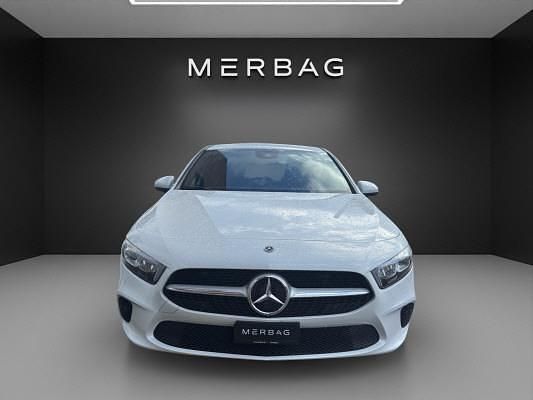 Gebraucht Mercedes A180 Progressive 136 PS (100 kW) 2022 Weiss Limousine