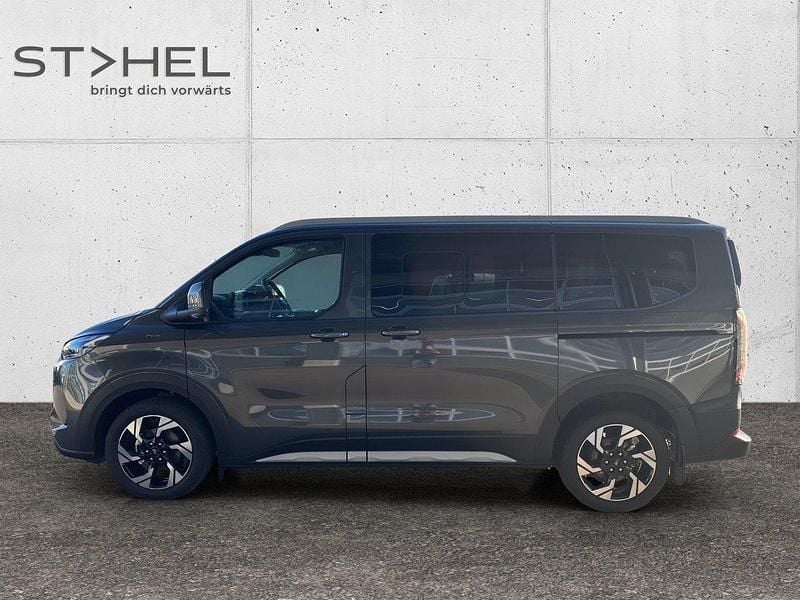 Neu Ford Tourneo Active 233 PS (171 kW) 2026 Van / Kleinbus