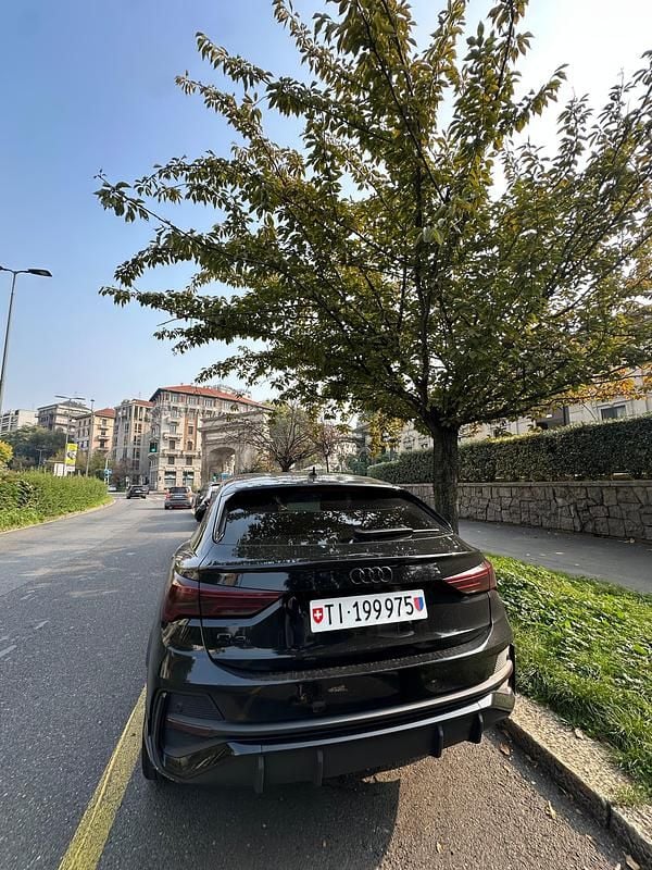 Gebraucht Audi Q3 Sportback Attraction 150 PS (110 kW) 2024 SUV