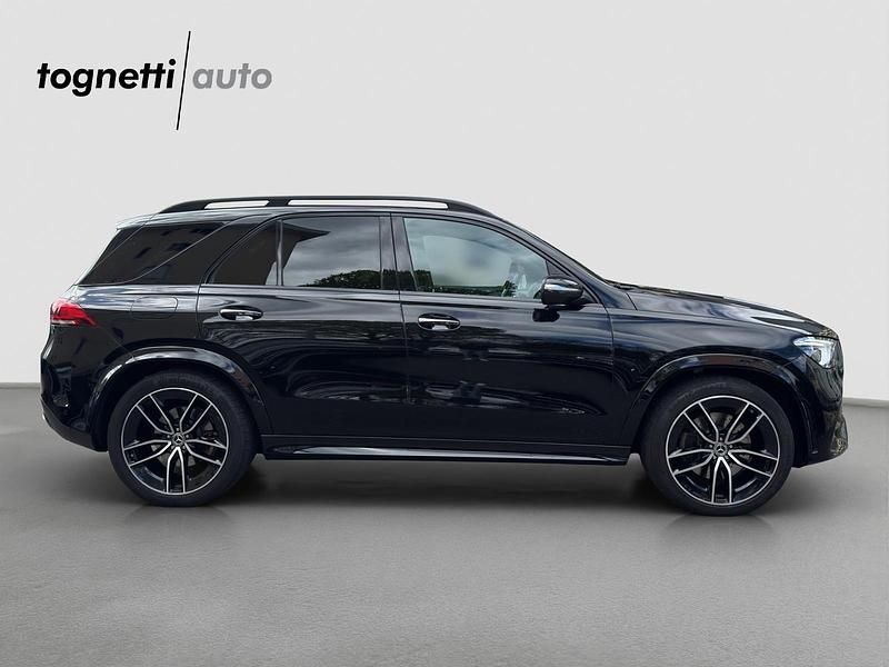 Gebraucht Mercedes GLE300 AMG line 245 PS (180 kW) 2021 Schwarz SUV