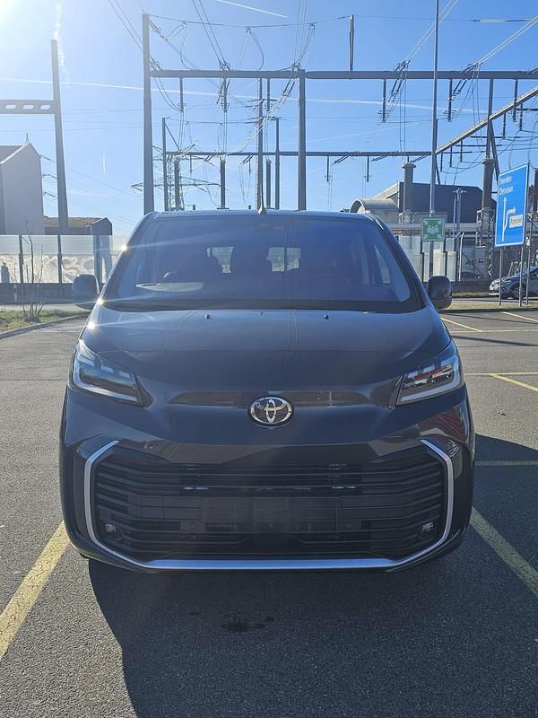 Gebraucht Toyota Proace Verso Trend 100 kW (136 PS) 2024 Kombi