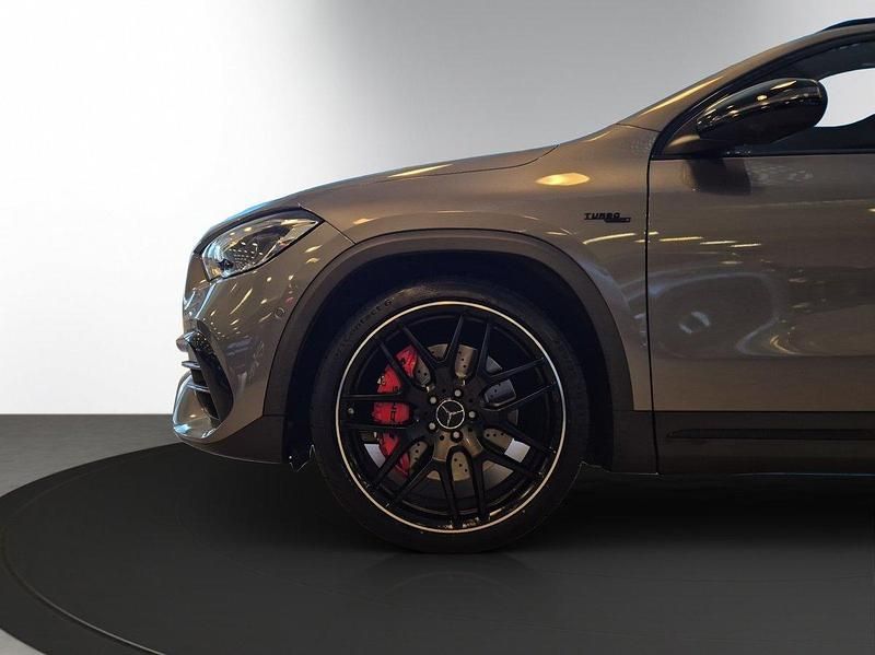 Gebraucht Mercedes GLA45 AMG AMG 421 PS (309 kW) 2022 SUV