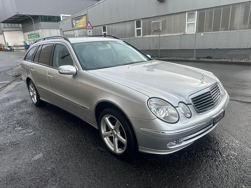 Gebraucht Mercedes E320 Avantgarde 224 PS (164 kW) 2004