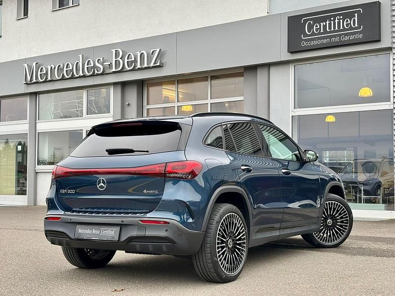 Gebraucht Mercedes EQA300 AMG line 167 kW (228 PS) 2021 SUV