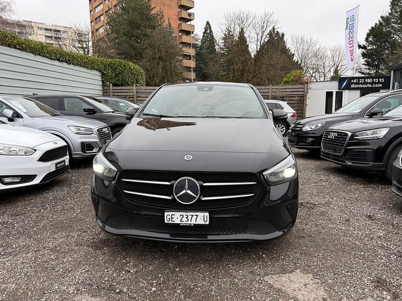 Gebraucht Mercedes B200 Night 150 PS (110 kW) 2021 Van / Kleinbus