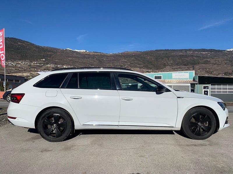 Gebraucht Skoda Superb SportlinePlus 272 PS (200 kW) 2020 Kombi