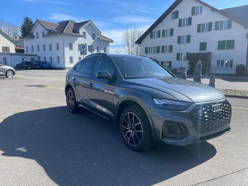 Gebraucht Audi Q5 Sportback S-Line 299 PS (219 kW) 2025 Gray SUV