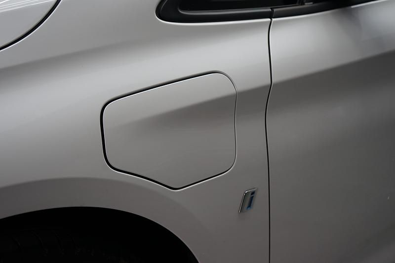 Gebraucht BMW 225 Active Tourer iPerformance 224 PS (164 kW) 2017 Van / Kleinbus