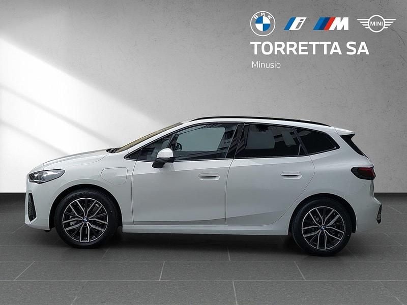 Neu BMW 230e Active Tourer M Sport 326 PS (239 kW) 2026 Van / Kleinbus