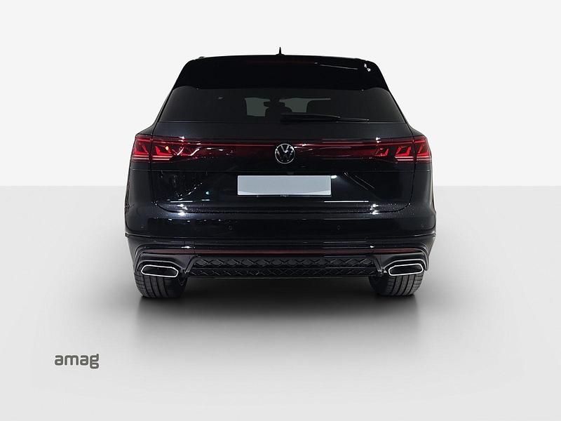 Gebraucht VW Touareg Edition 286 PS (210 kW) 2026 Grenadilla black metallic SUV