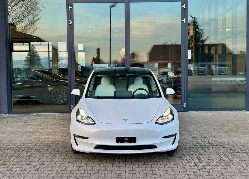 Gebraucht Tesla Model 3 366 kW (498 PS) 2021 Limousine