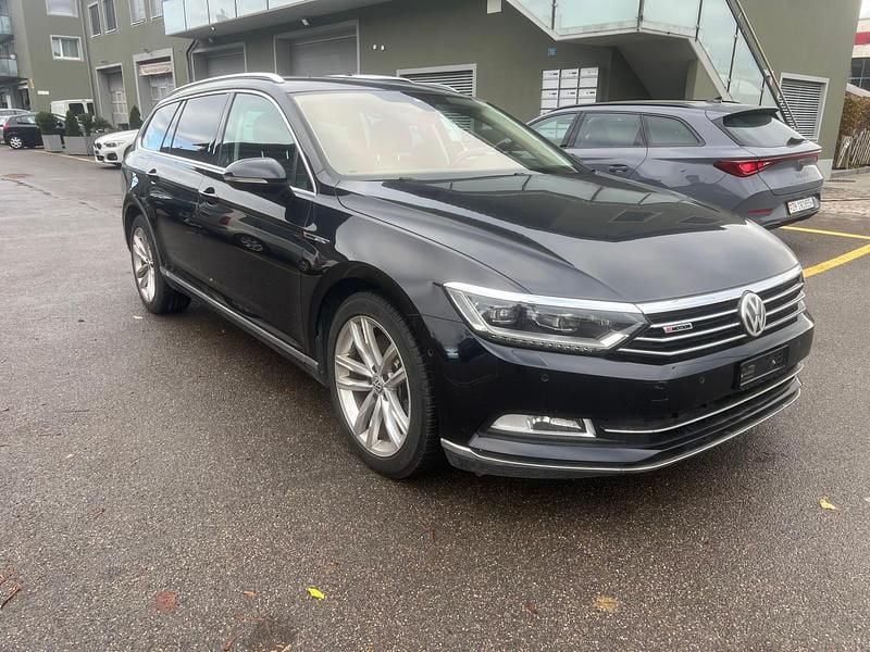 Gebraucht VW Passat Highline 240 PS (176 kW) 2016 Kombi