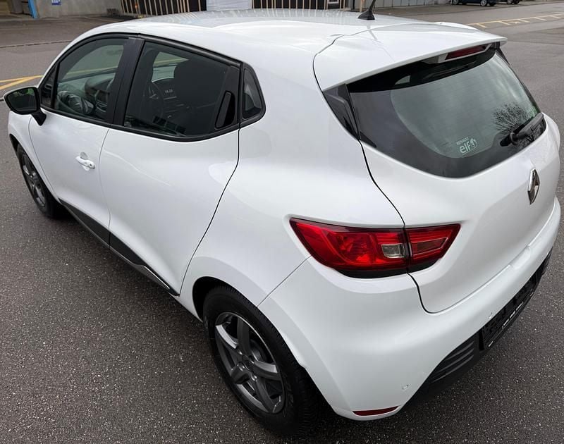 Gebraucht Renault Clio IV Intens 90 PS (66 kW) 2017