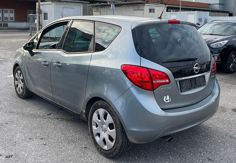 Gebraucht Opel Meriva Enjoy 140 PS (102 kW) 2011 Van / Kleinbus