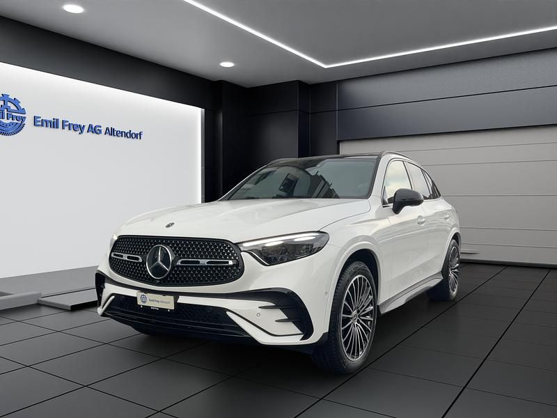 Neu Mercedes GLC200 AMG line 227 PS (166 kW) 2025 SUV