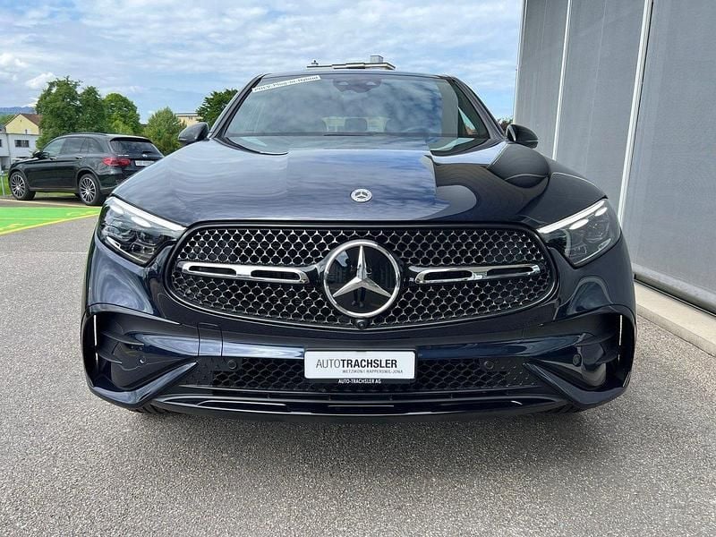 Gebraucht Mercedes GLC300 313 PS (230 kW) 2024 Coupé