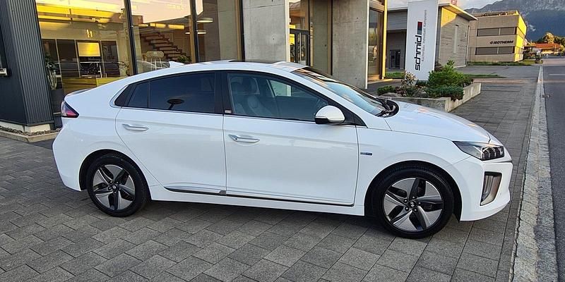 Gebraucht Hyundai Ioniq 141 PS (103 kW) 2020 Kleinwagen