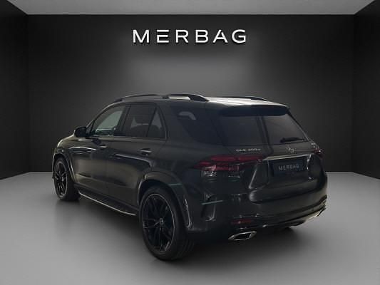 Neu Mercedes GLE300 269 PS (197 kW) 2025 Grau SUV