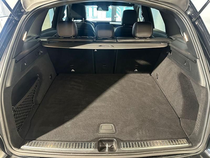 Gebraucht Mercedes GLC220 AMG line 194 PS (142 kW) 2022 Schwarz SUV