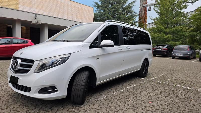 Gebraucht Mercedes V250 Edition 190 PS (139 kW) 2016 Van / Kleinbus