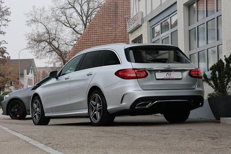 Gebraucht Mercedes C220 AMG line 194 PS (142 kW) 2020 Kombi