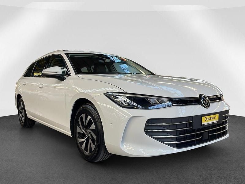 Gebraucht 2024 VW Passat Business Kombi | CHF 36’500 - Bild 1/4