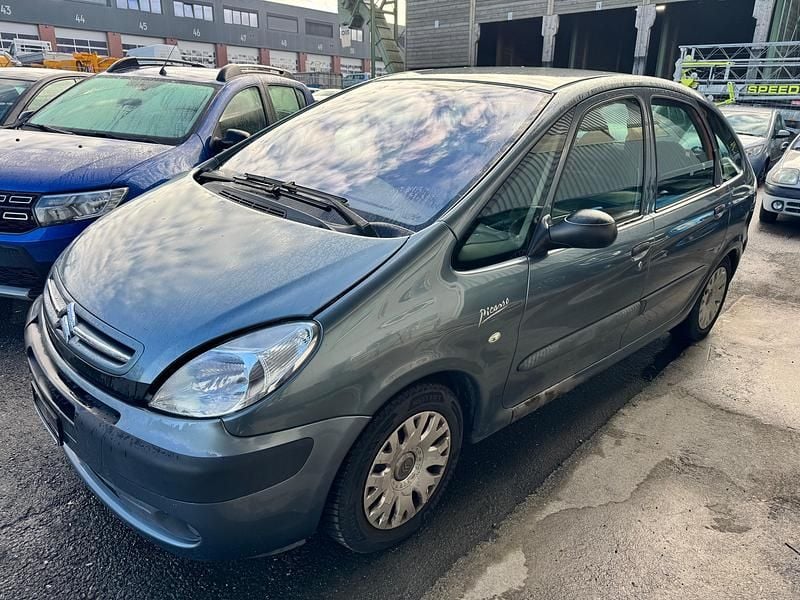 Gebraucht 2009 Citroën Xsara Picasso Exclusive Van / Kleinbus | CHF 500 (Superpreis) - Bild 1/4