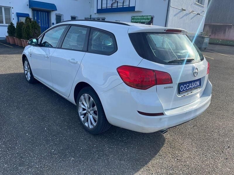 Gebraucht Opel Astra Cosmo 140 PS (102 kW) 2012 Kombi
