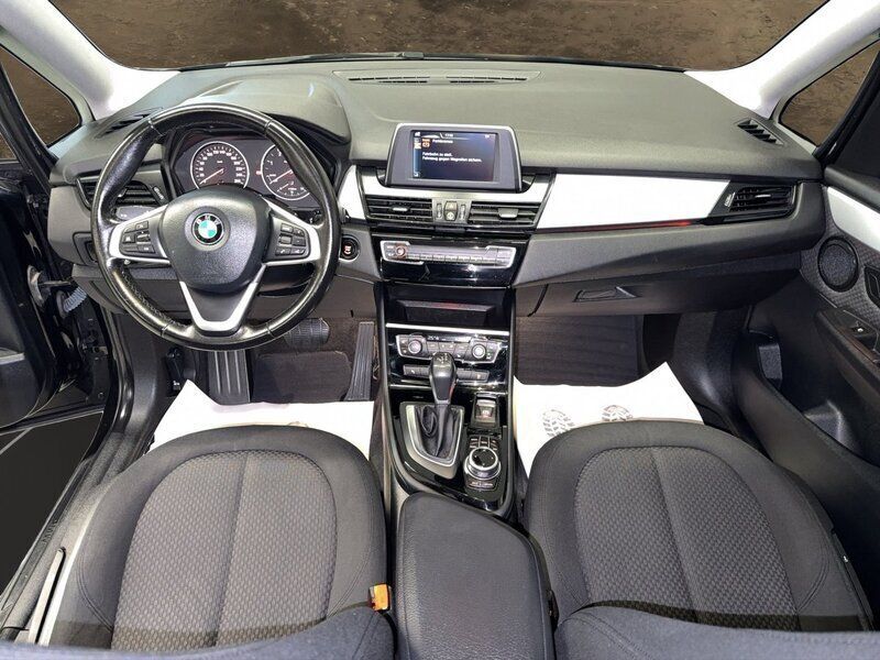Gebraucht BMW 218 Gran Tourer Sport Line 150 PS (110 kW) 2017 Van / Kleinbus