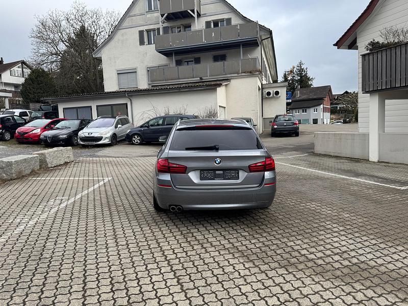 Gebraucht BMW 530 258 PS (189 kW) 2013 Kombi