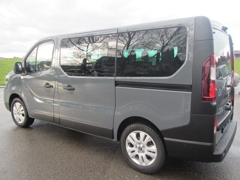 Gebraucht Nissan Primastar 2024 Grau Van / Kleinbus