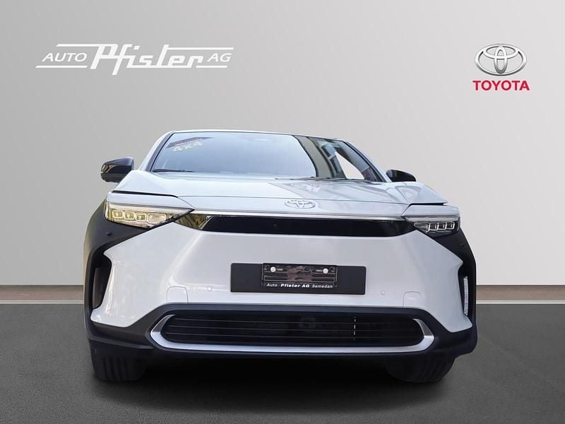 Gebraucht Toyota bZ4X Premium 160 kW (218 PS) 2023 Weiss SUV