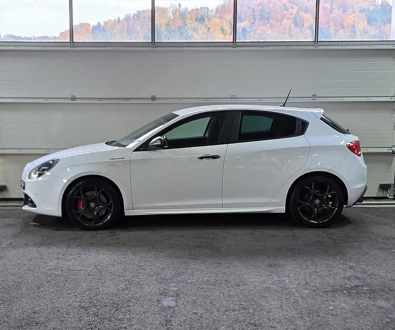 Gebraucht Alfa Romeo Giulietta Veloce 241 PS (177 kW) 2018 Kleinwagen