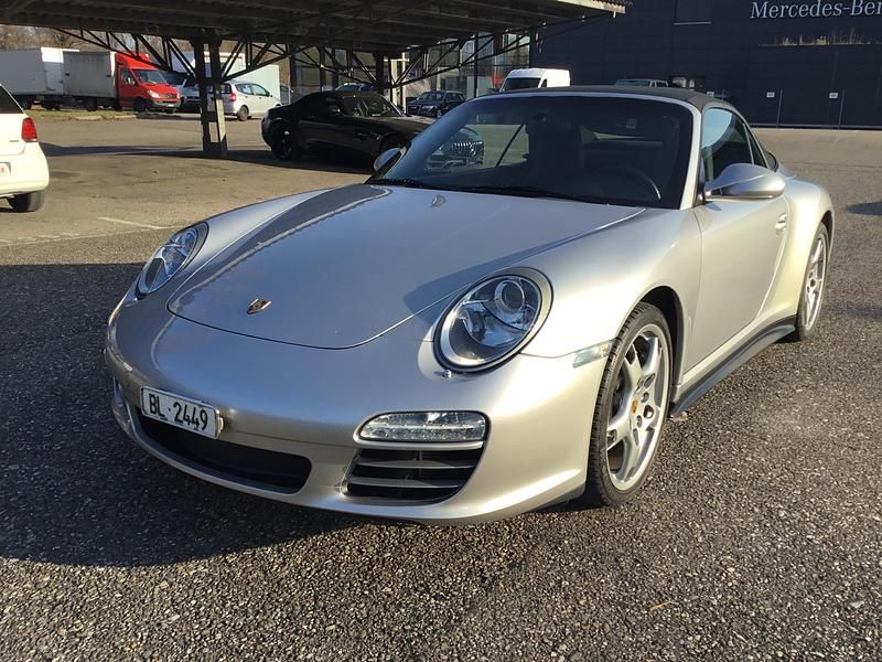 Gebraucht Porsche 911 Carrera 4 345 PS (253 kW) 2010 Cabrio